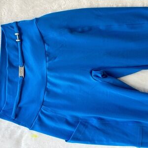 Bombshell leggings size small